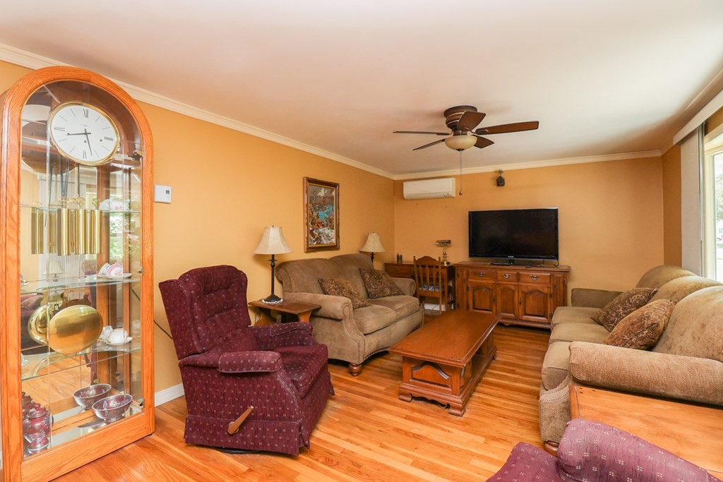 231 Drexel Street Springfield, MA 01104 - Photo 16 of 41 Gallery Image 16