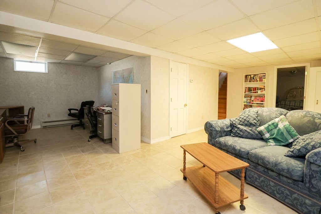 231 Drexel Street Springfield, MA 01104 - Photo 33 of 41 Gallery Image 33