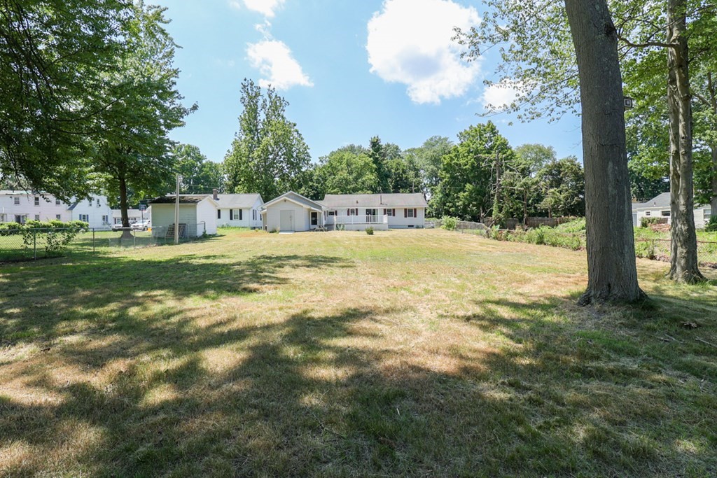 231 Drexel Street Springfield, MA 01104 - Photo 41 of 41 Gallery Image 41