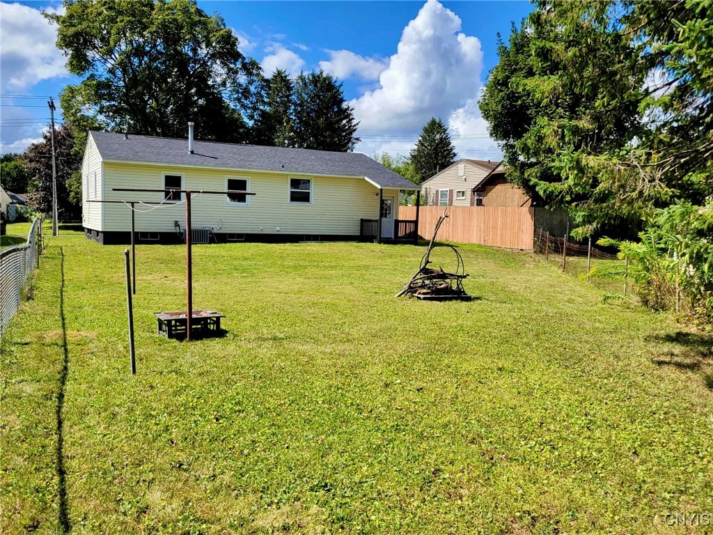 448 Van Roen Road Utica, NY 13502 - Photo 31 of 32