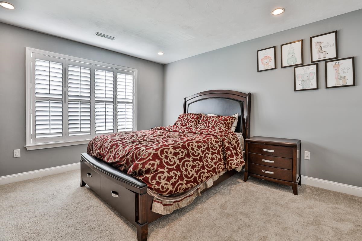 62 Compass Point North Andover, MA 01845 - Photo 20 of 27 Gallery Image 20