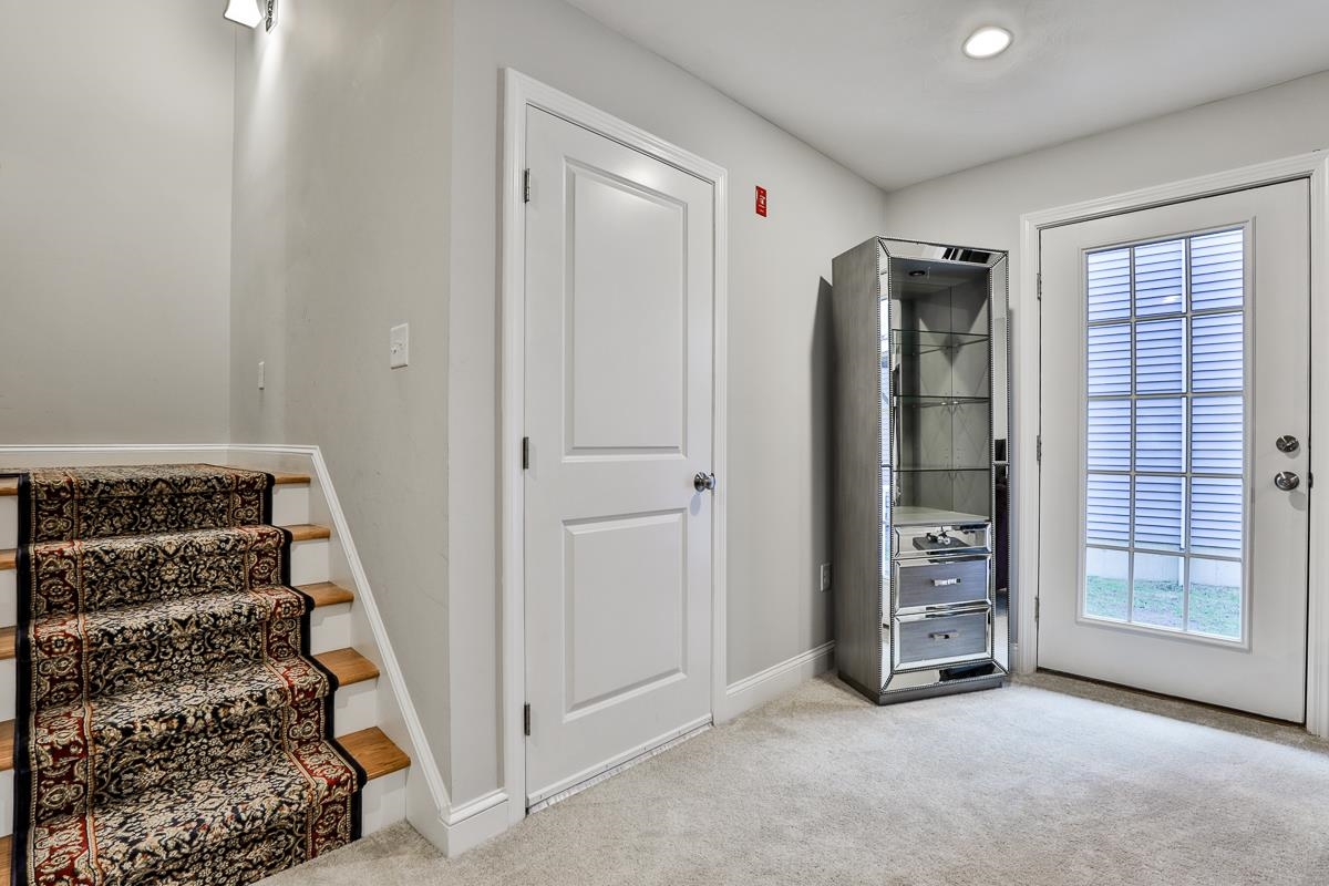 62 Compass Point North Andover, MA 01845 - Photo 6 of 27 Gallery Image 6