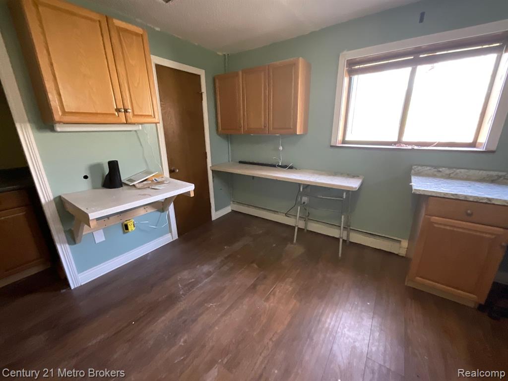 46444 Wear Road Belleville, MI 48111 - Photo 33 of 36 Gallery Image 33