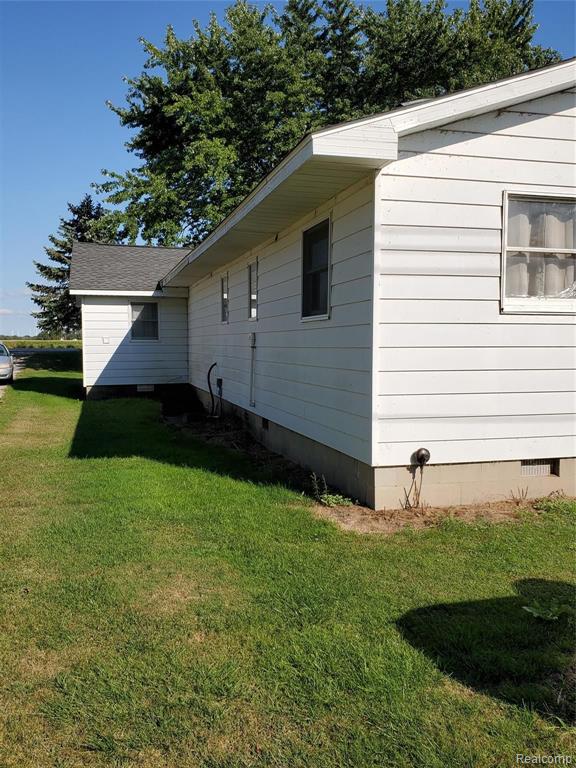 5123 North Vassar Road Akron, MI 48701 - Photo 5 of 37