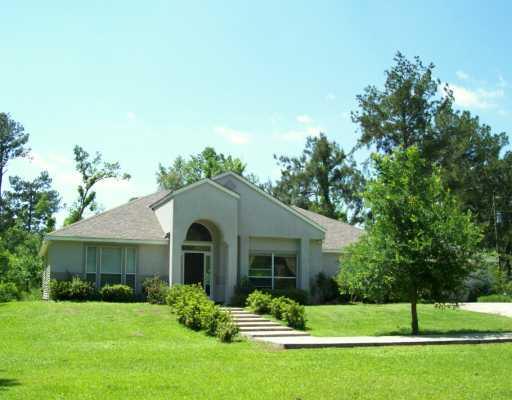 21452 Lowe Davis Road Covington, LA 70435 - Photo 3 of 8 Gallery Image 3