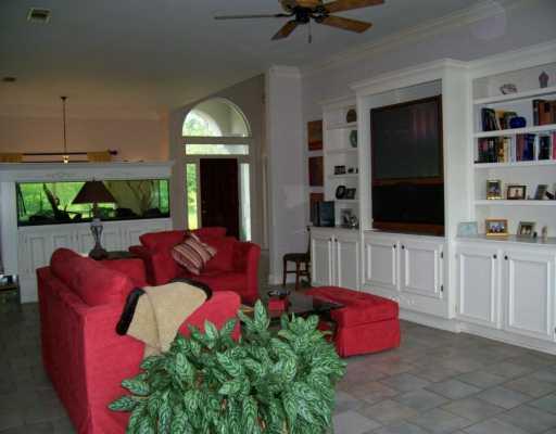 21452 Lowe Davis Road Covington, LA 70435 - Photo 4 of 8 Gallery Image 4