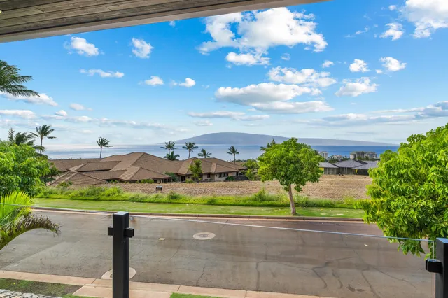 $5,699,000 | 70 Lewa Lani Place, Lahaina, HI 96761