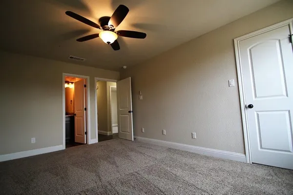 $1,595 | 156 Crossbow Court, Weatherford, TX 76088