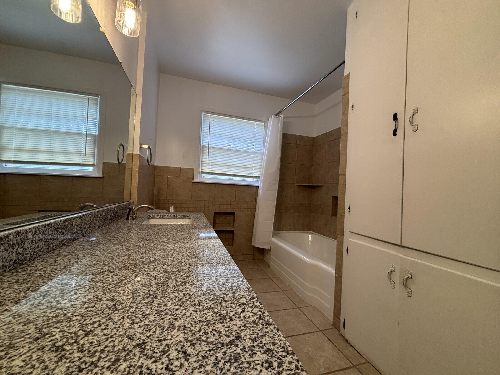 2406 48th Street Lubbock, TX 79412 - Photo 7 of 10 large (6)