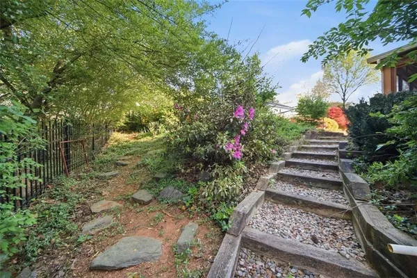 $824,000 | 1782 Corners Court, Atlanta, GA 30338