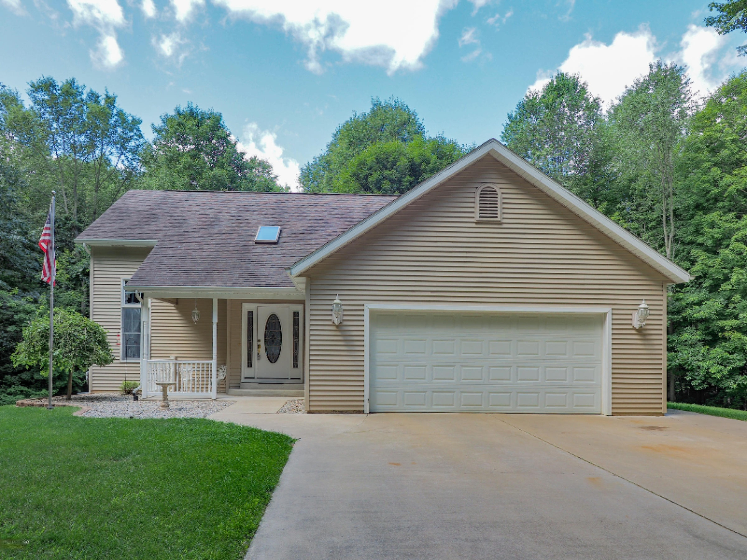 51916 Wetherbee Road Marcellus, MI 49067 - Photo 4 of 35 51916 Wetherbee Rd-101