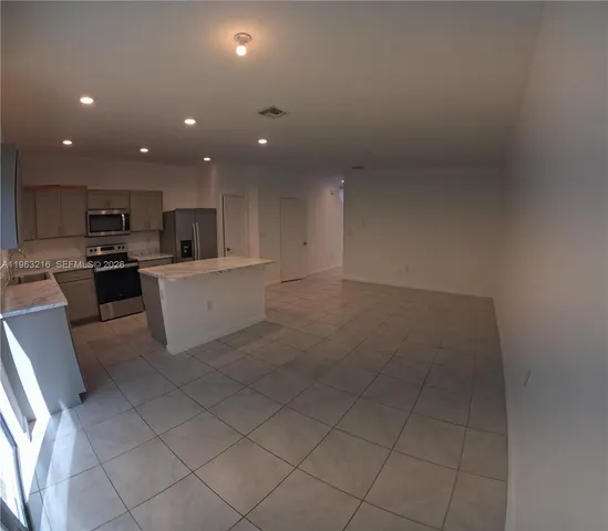 $2,800 | 1170 Southwest 7th Court, Florida City, FL 33034