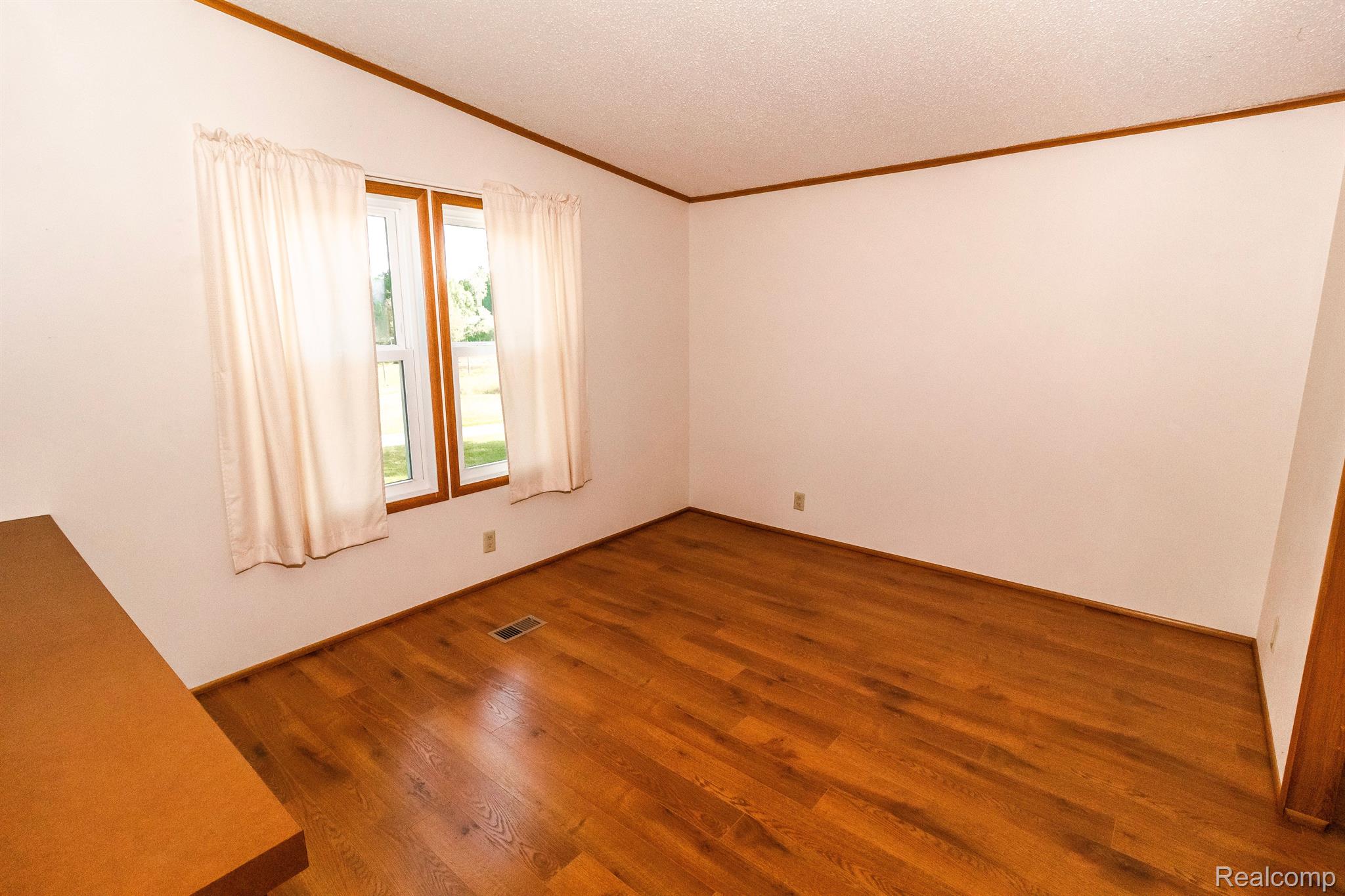 1959 Ferns Road Lapeer, MI 48446 - Photo 24 of 49