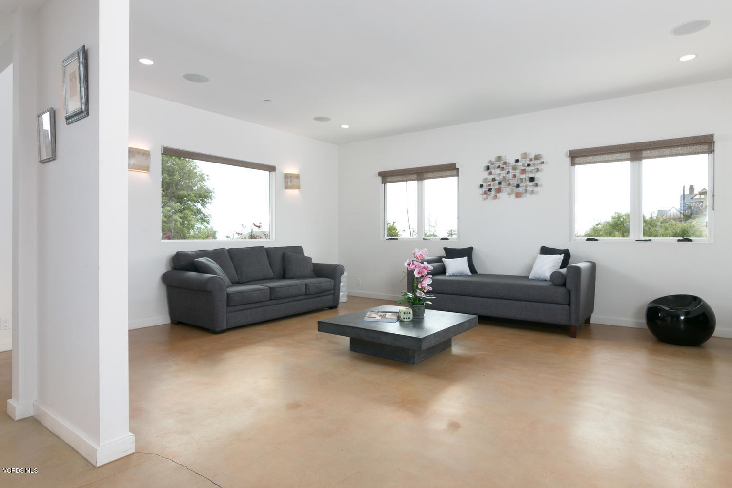 4775 Foothill Road Ventura, CA 93003 - Photo 24 of 69 4775 Foothill Rd-MLS_Size-031-37-Family
