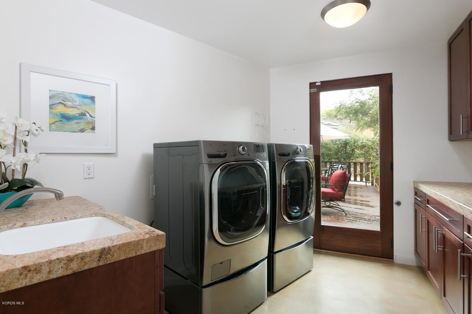4775 Foothill Road Ventura, CA 93003 - Photo 46 of 69 4775 Foothill Rd-MLS_Size-053-1-Laundry