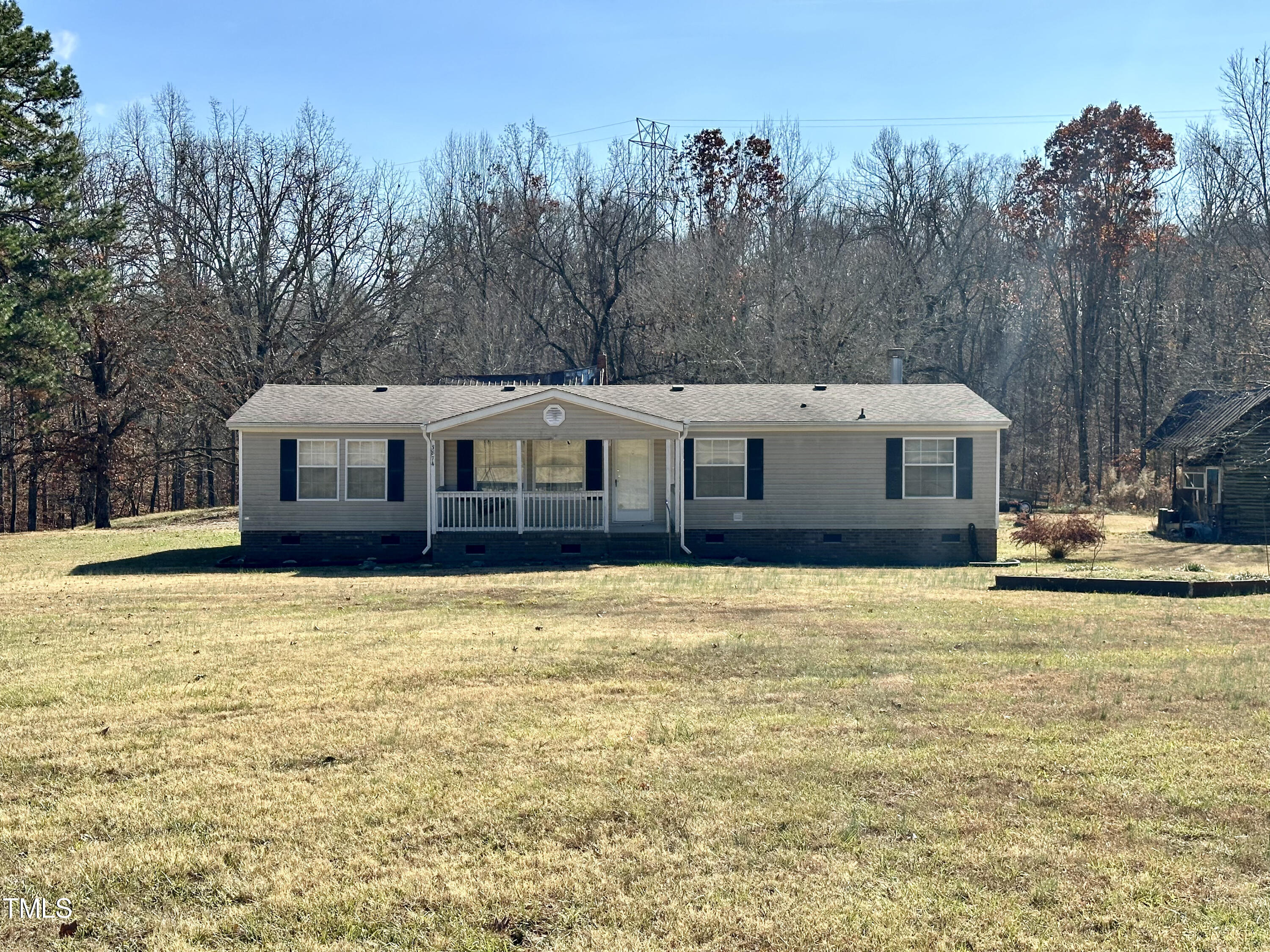 3874 Smith Road Burlington, NC 27215 - Photo 2 of 22 IMG_0181