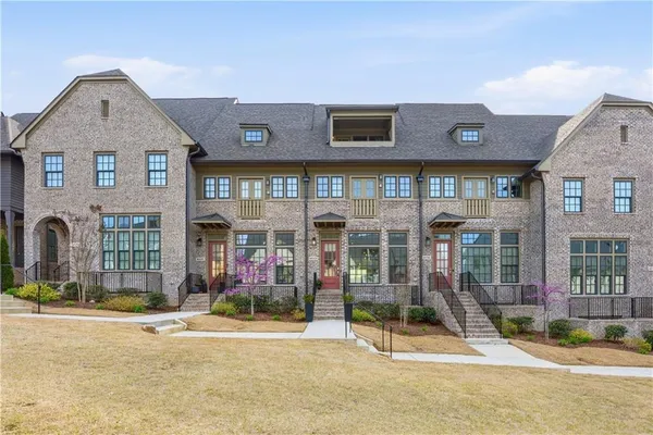 $925,000 | 6832 Crescendo Court, Atlanta, GA 30328