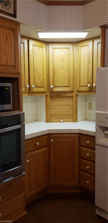 2127 Beeson Road Oak Ridge, NC 27310 - Photo 2 of 6