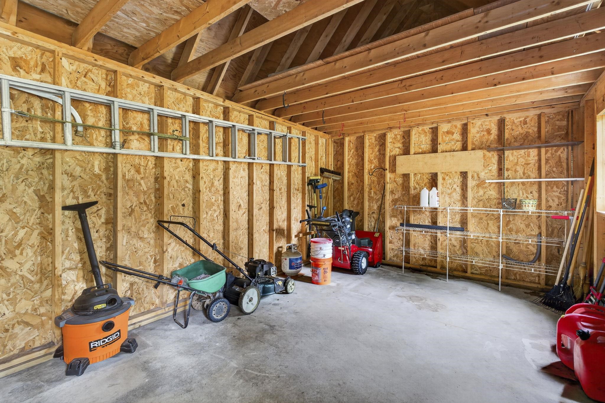 8 Rocky Hill Road Litchfield, NH 03052 - Photo 44 of 48