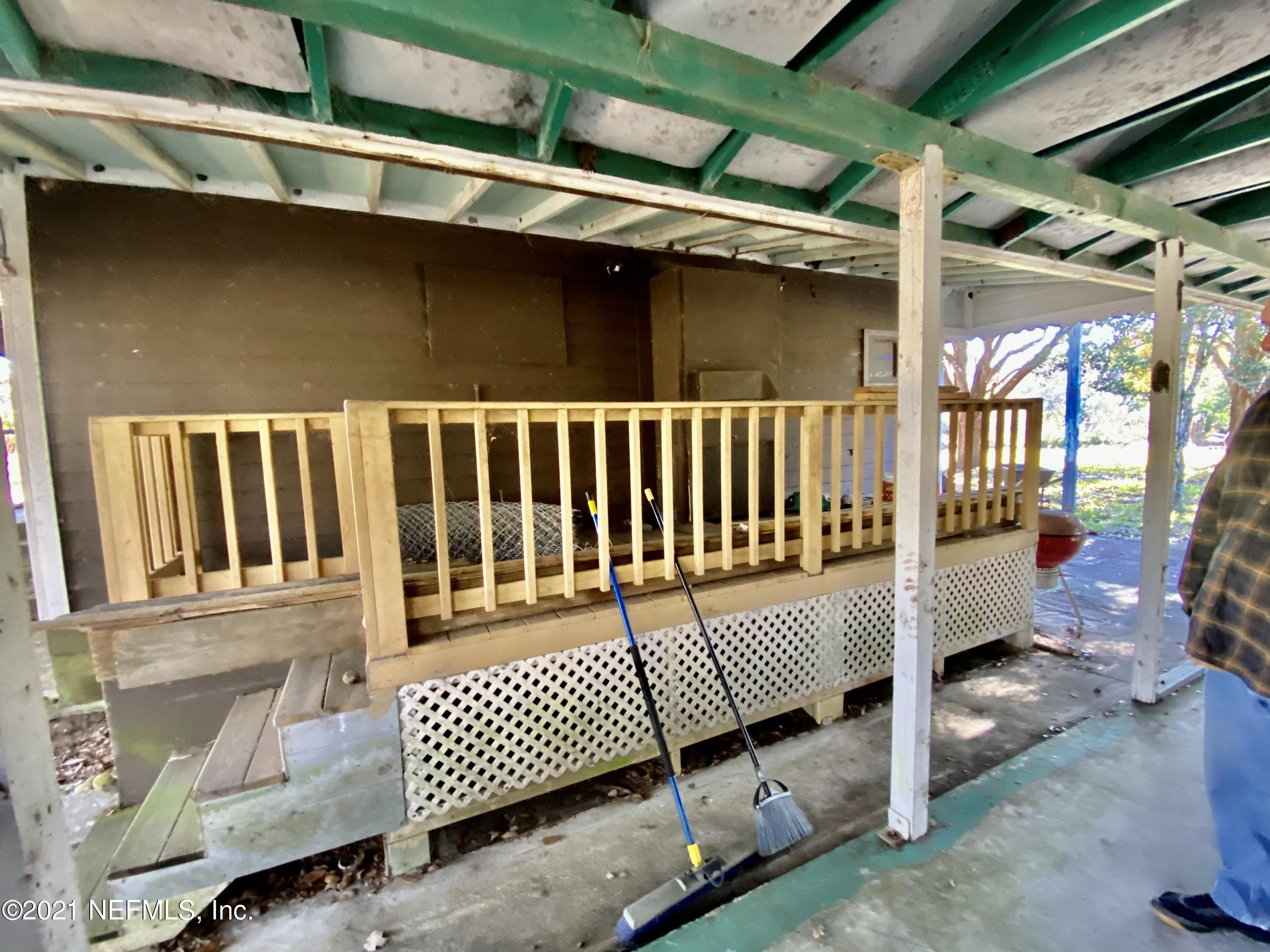 16050 Shellcracker Road Jacksonville, FL 32226 - Photo 41 of 45 side porch