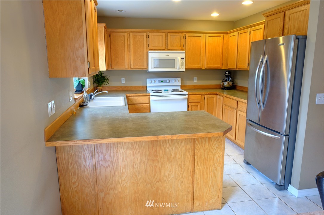 2212 Riley Road Mount Vernon, WA 98274 - Photo 5 of 19 Gallery Image 5