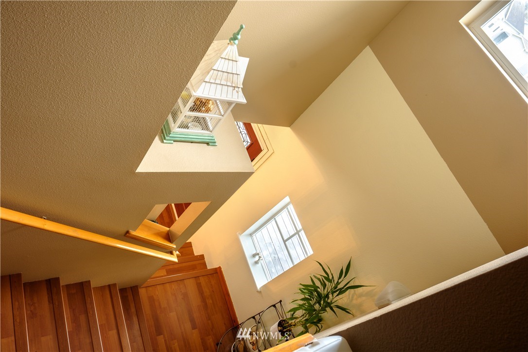 2212 Riley Road Mount Vernon, WA 98274 - Photo 9 of 19 Gallery Image 9