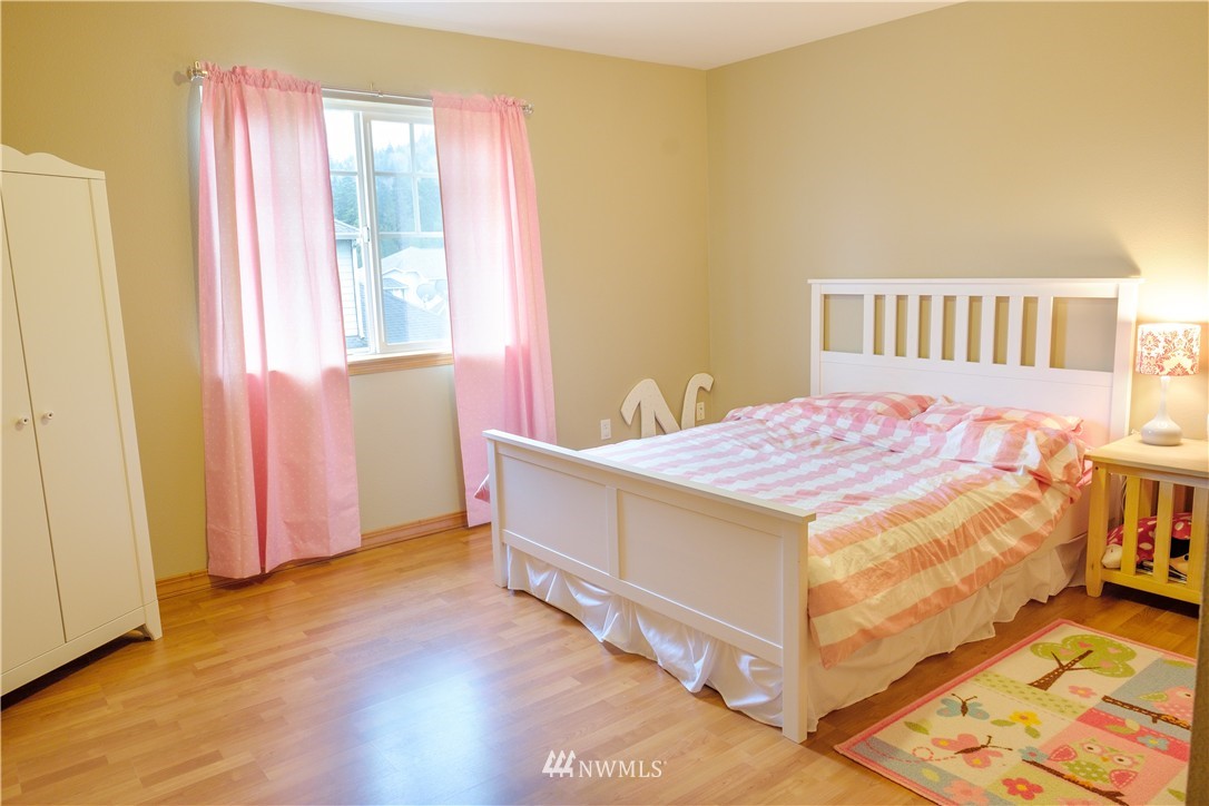 2212 Riley Road Mount Vernon, WA 98274 - Photo 10 of 19 Gallery Image 10