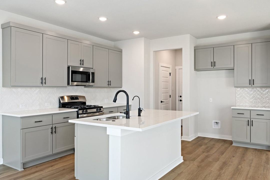 125 Verra Way Georgetown, TX 78626 - Photo 8 of 34