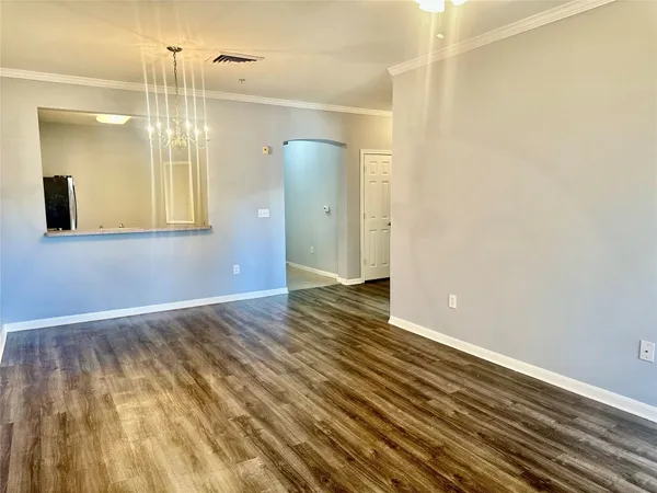 $1,600 | 2815 Kings Crossing Drive, Unit 209, Kingwood, TX 77345