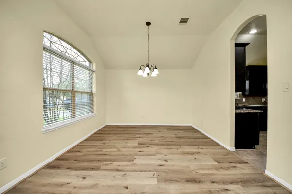 $2,100 | 8226 Silent Deep Drive, Rosenberg, TX 77469