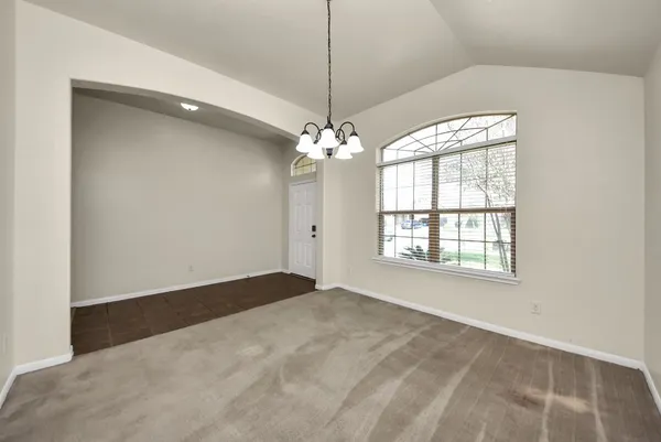 $2,100 | 8226 Silent Deep Drive, Rosenberg, TX 77469
