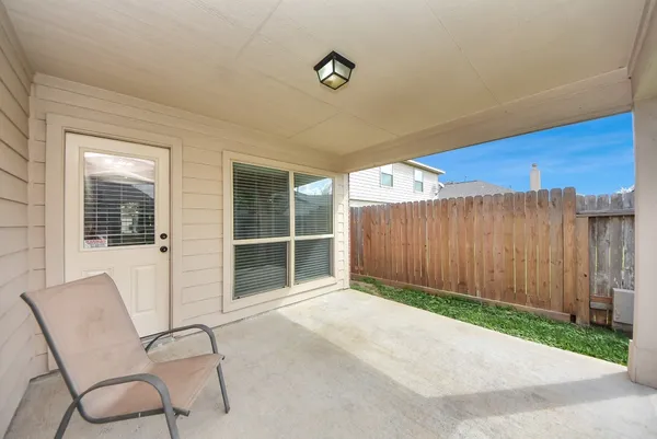 $2,100 | 8226 Silent Deep Drive, Rosenberg, TX 77469