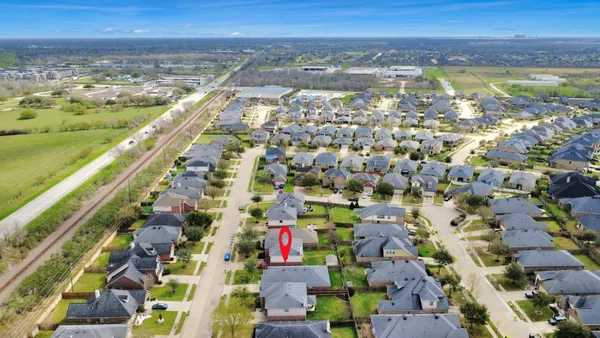 $2,100 | 8226 Silent Deep Drive, Rosenberg, TX 77469