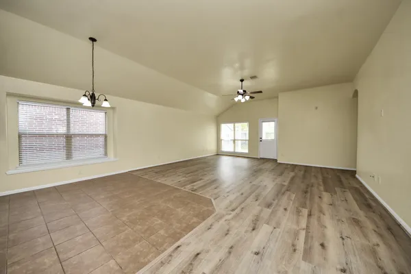 $2,100 | 8226 Silent Deep Drive, Rosenberg, TX 77469