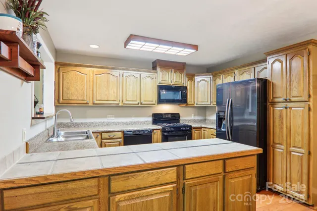 $509,900 | 123 Brandymill Loop, Etowah, NC 28729