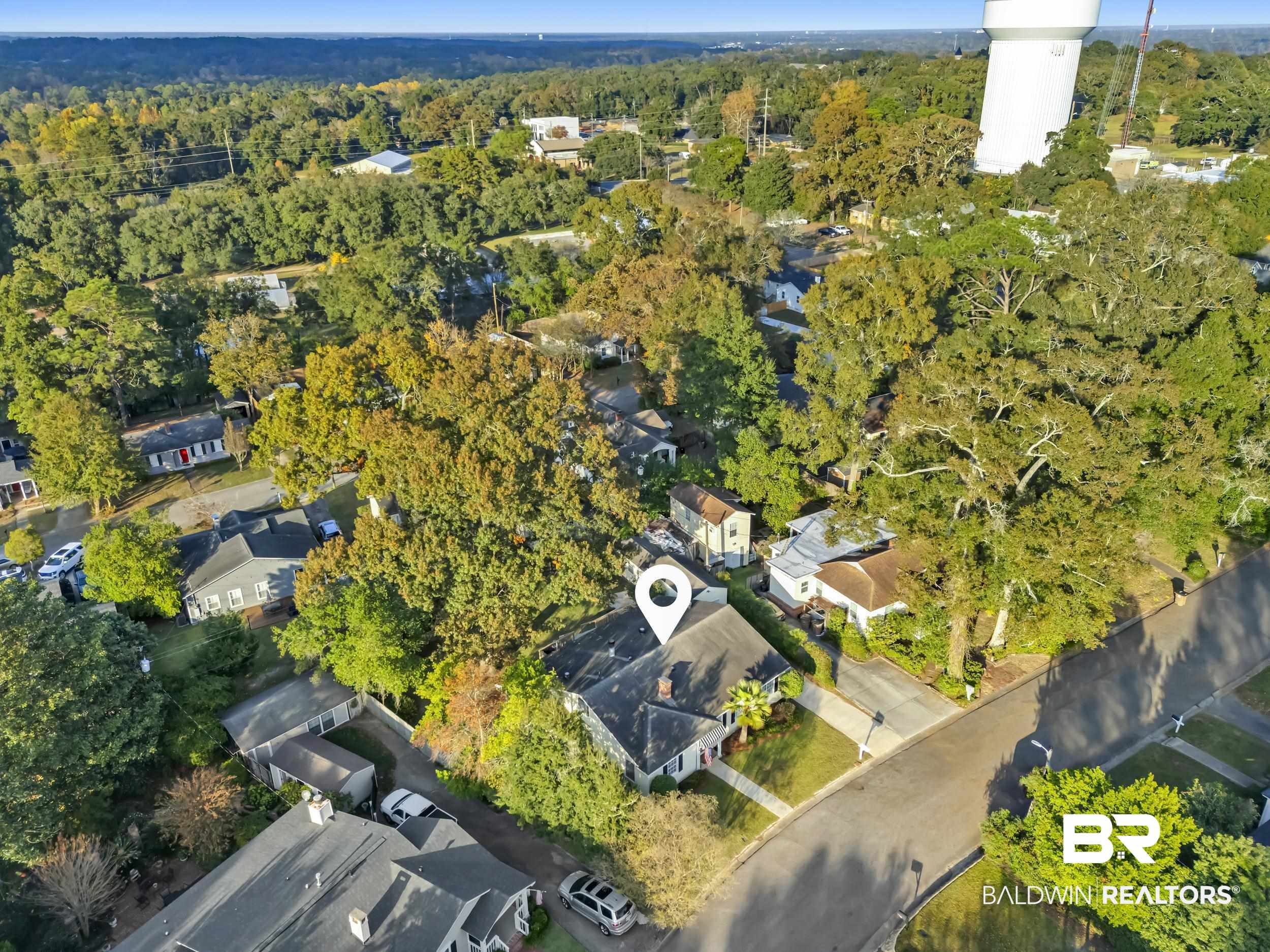 18 York Place Mobile, AL 36608 - Photo 27 of 27 Aerial view of property and surrounding area featuring nearby suburban area