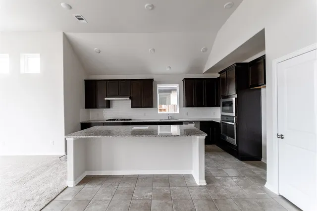 $475,000 | 2718 Peridot Drive, Iowa Colony, TX 77583