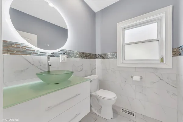 $499,000 | 6444 27th Street, Berwyn, IL 60402