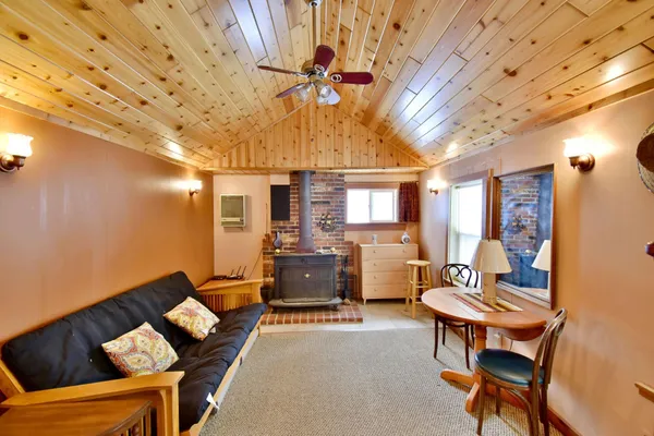 $525,000 | 13326 County 15, Sauk Centre, MN 56378