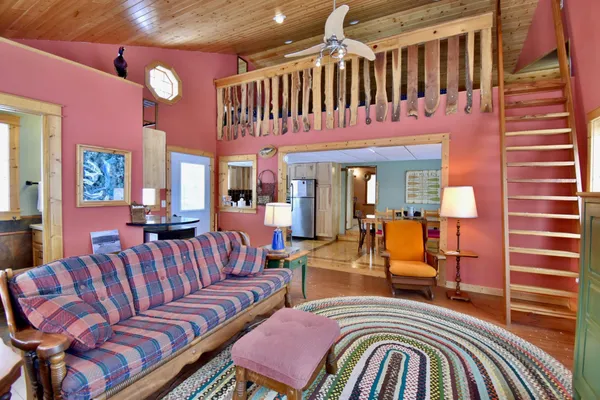 $525,000 | 13326 County 15, Sauk Centre, MN 56378