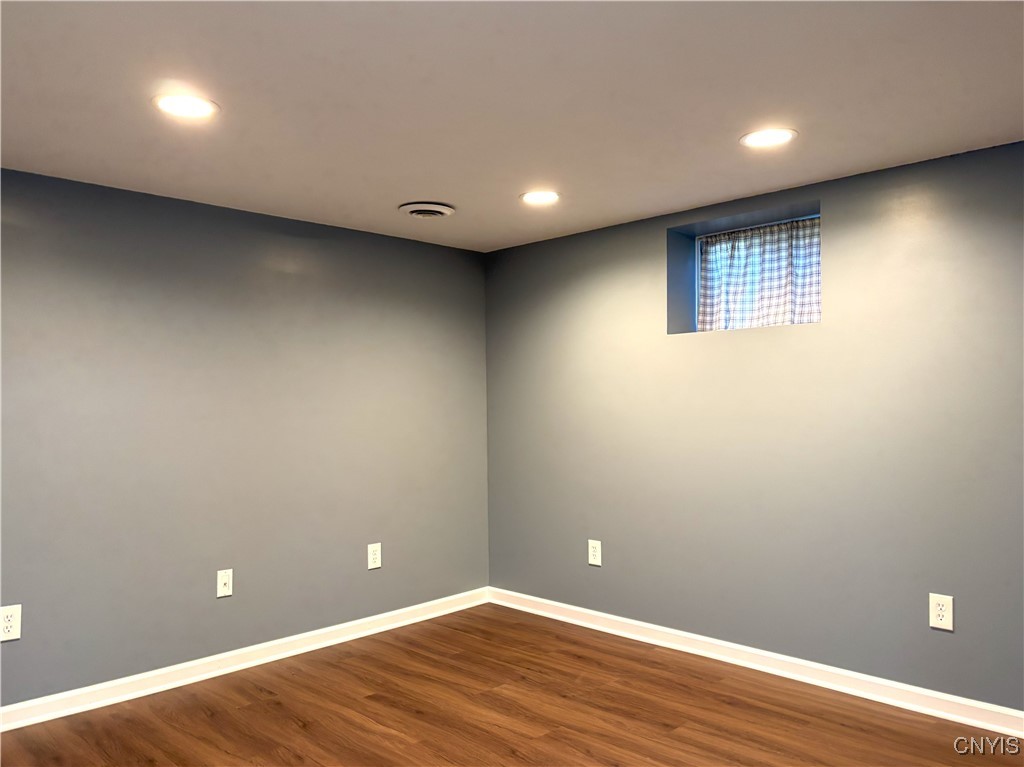 7658 Clover Road Syracuse, NY 13212 - Photo 24 of 31 Basement Recreation Room