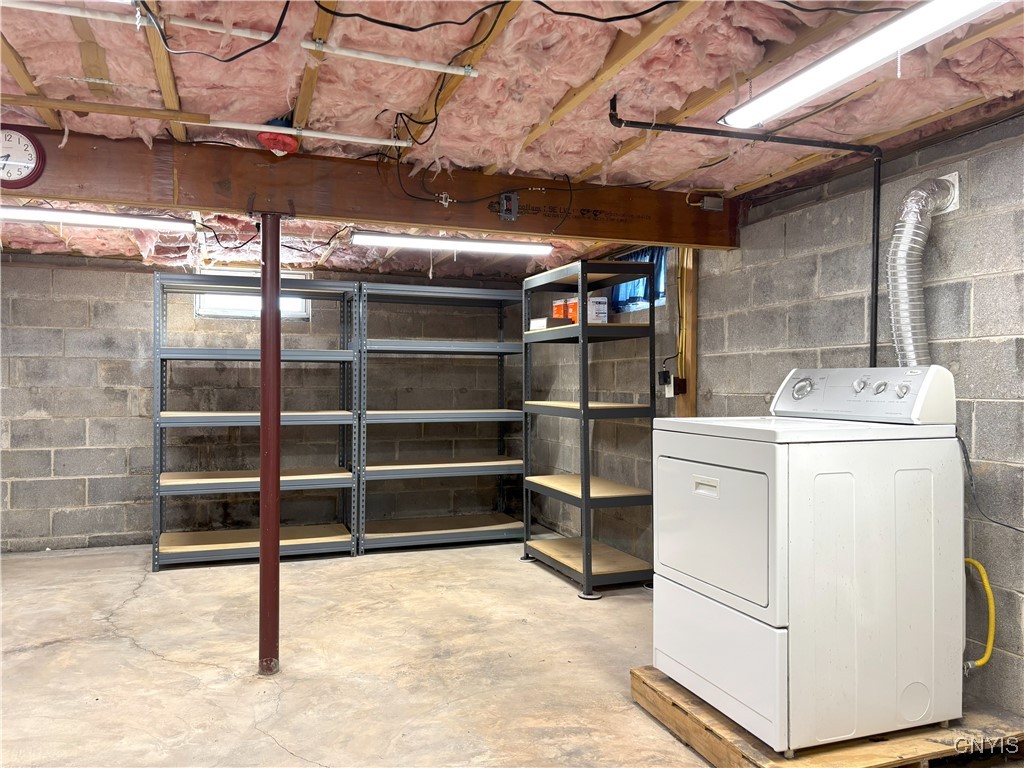 7658 Clover Road Syracuse, NY 13212 - Photo 27 of 31 Basement