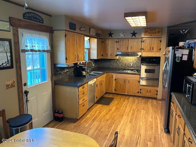 33 Woodin Road Halfmoon, NY 12065 - Photo 11 of 44 IMG_4347