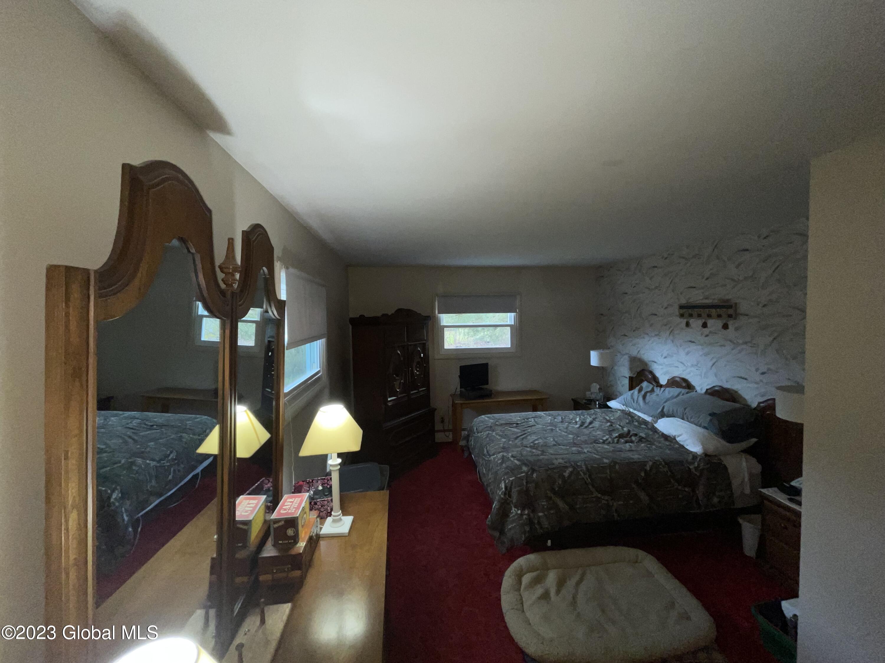 33 Woodin Road Halfmoon, NY 12065 - Photo 21 of 44 IMG_1304