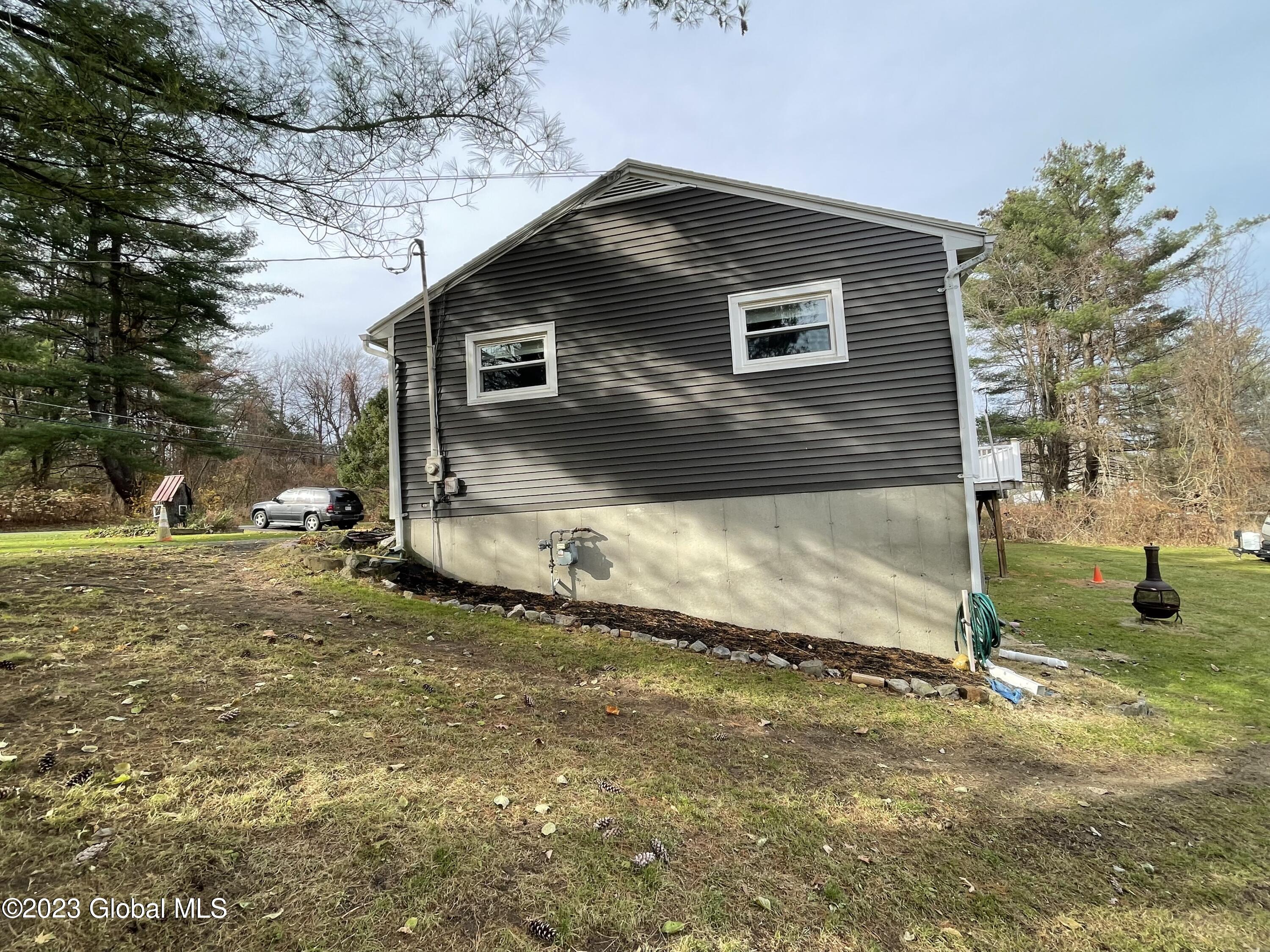 33 Woodin Road Halfmoon, NY 12065 - Photo 38 of 44 IMG_1332