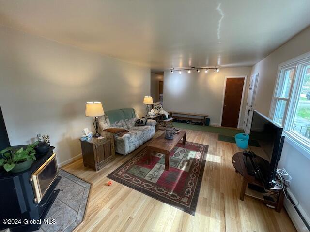 33 Woodin Road Halfmoon, NY 12065 - Photo 5 of 44 IMG_4263