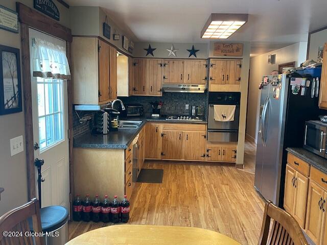 33 Woodin Road Halfmoon, NY 12065 - Photo 7 of 44 IMG_4257