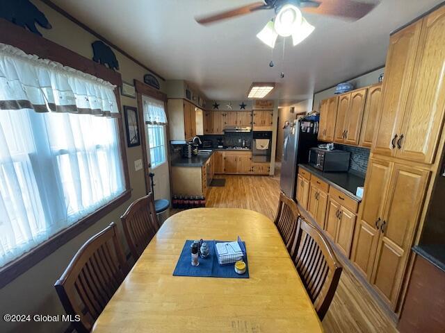 33 Woodin Road Halfmoon, NY 12065 - Photo 10 of 44 IMG_4256