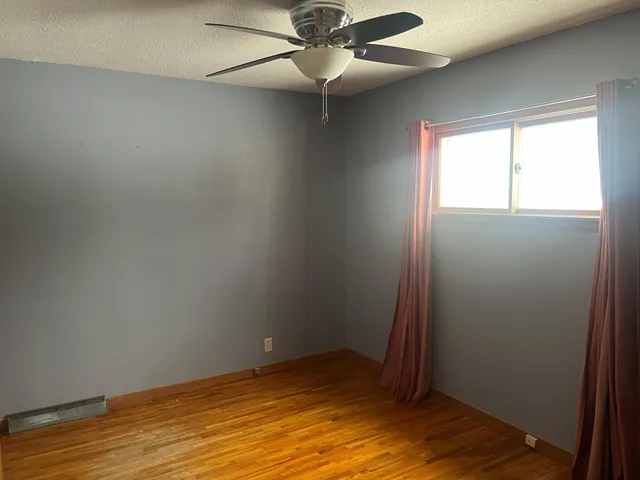 $199,900 | 1323 Kandiyohi Avenue Southwest, Willmar, MN 56201