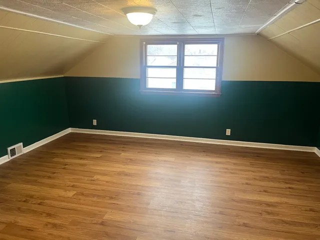 $199,900 | 1323 Kandiyohi Avenue Southwest, Willmar, MN 56201